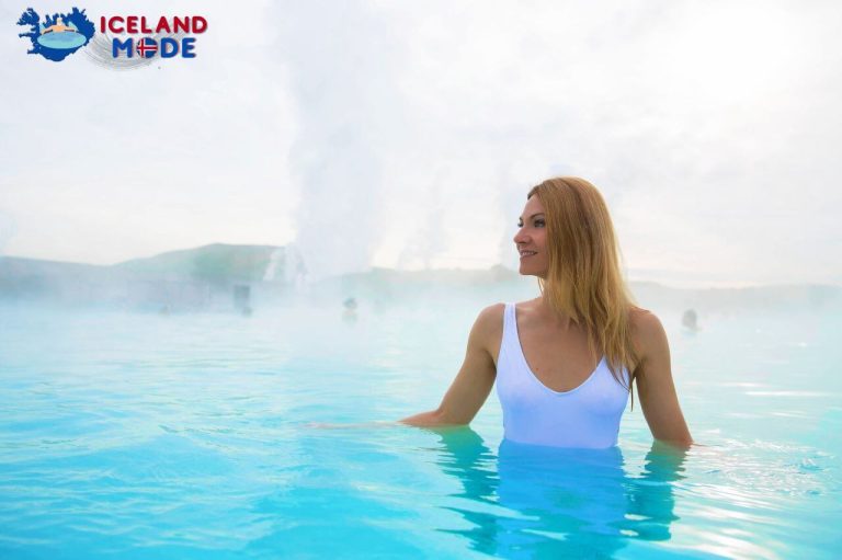 What to wear to Iceland hot springs?